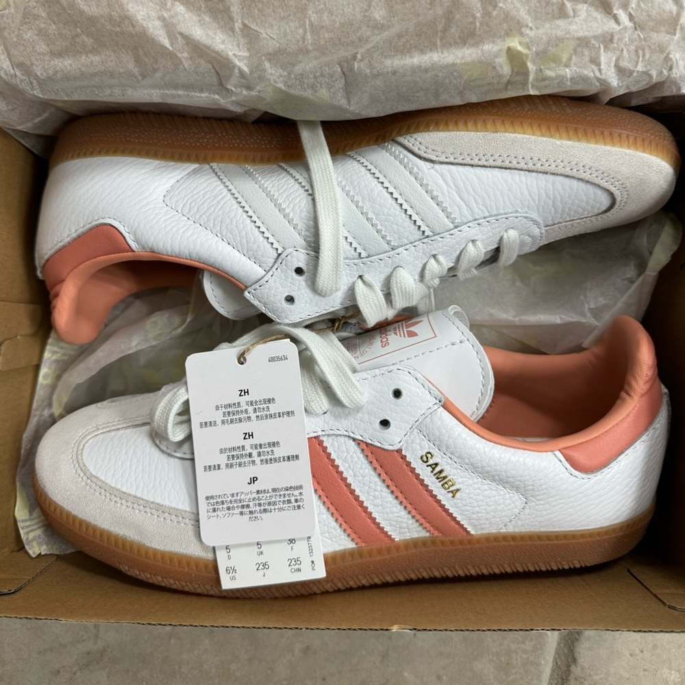 NWT Samba OG Womens 6.5
